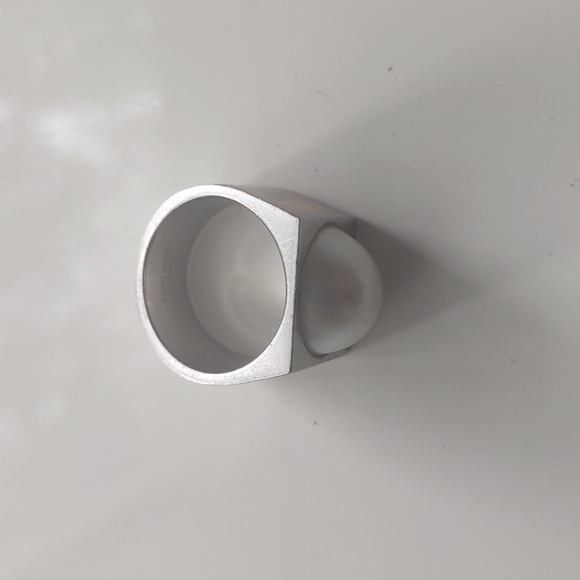 Toni Gard Stainless Steel Pearl Ring Size 7.75 - Picture 5 of 7